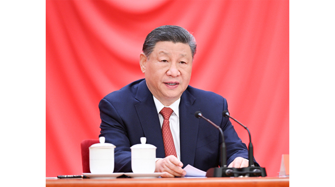 庆祝中华全国总工会成立100周年暨全国劳动模范和先进工作者表彰大会隆重举行 习近平发表重要讲话